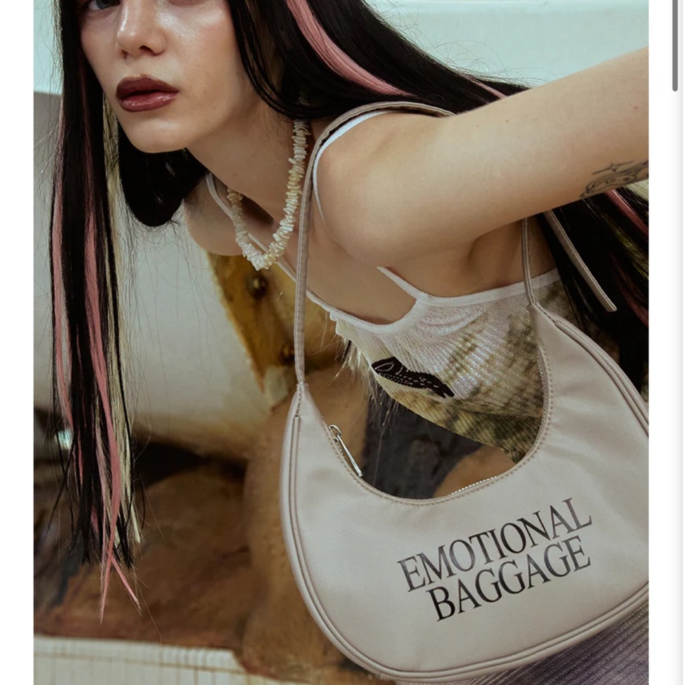 Basic Pleasure Mode | purse